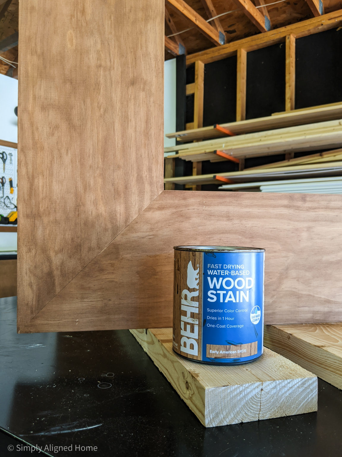 BehrwaterbasedwoodstaininEarlyAmericanforcornerfloatingshelfbox