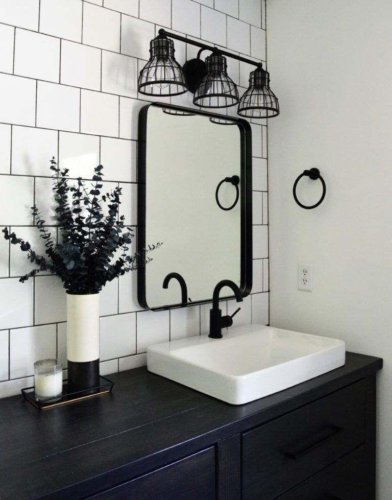 MASTER BATH BACKSPLASH - Simply Aligned Home