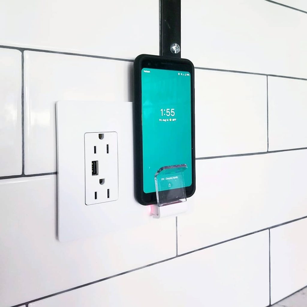 MODERN OUTLETS AND SWITCHES An easy and affordable way to update any
