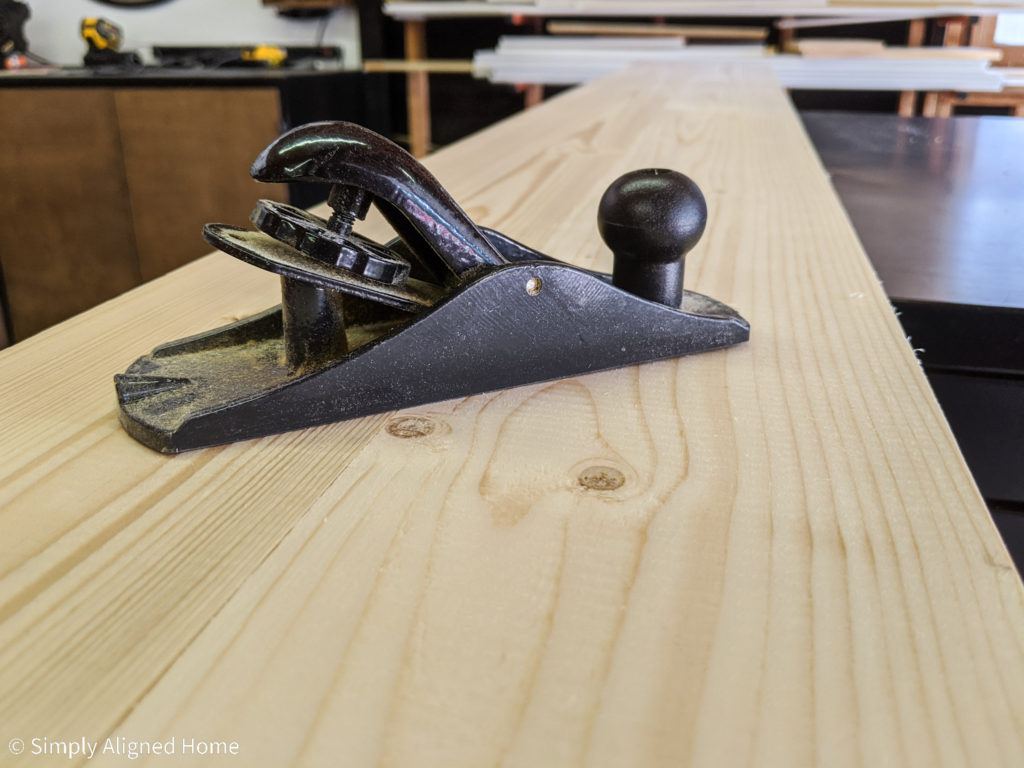 Entryway-table-top-planed-with-hand-planer