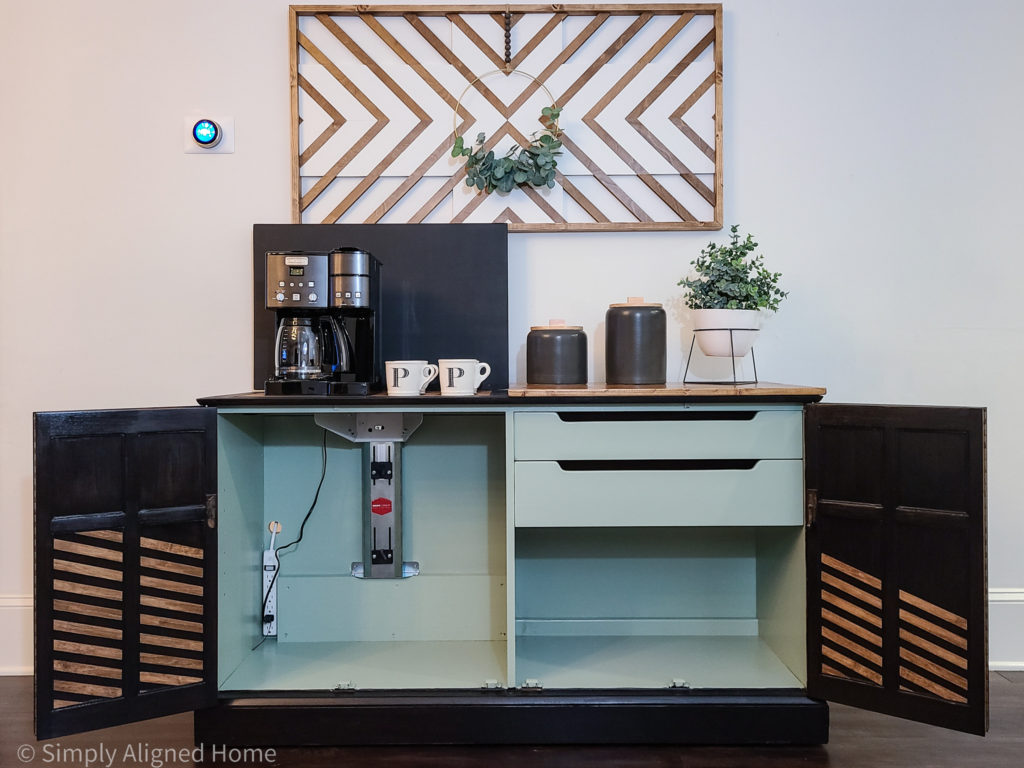 Inside-of-custom-coffee-bar-with-sewing-machine-lift