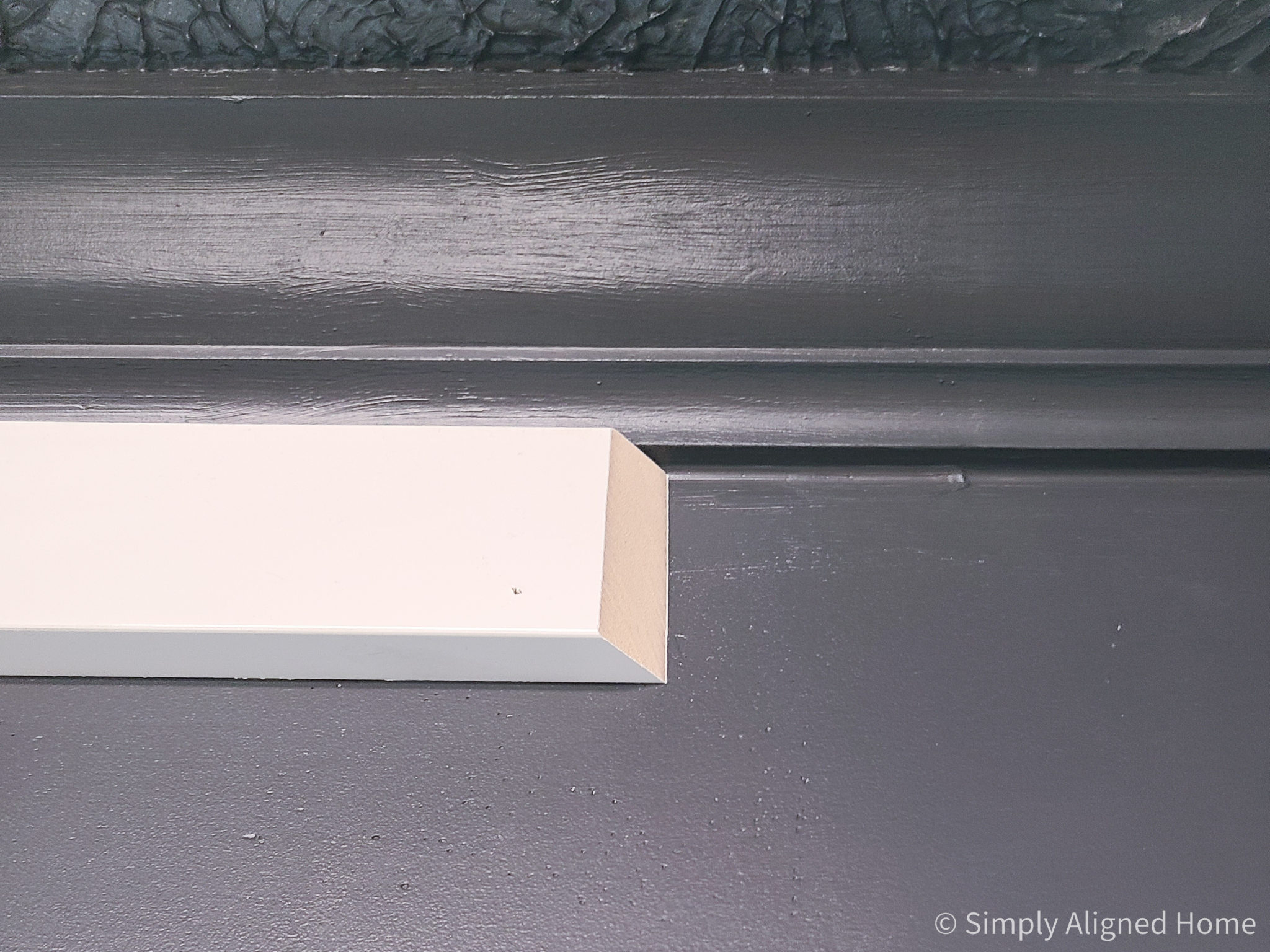 HOW TO INSTALL MODERN PICTURE FRAME MOULDING Simply Aligned Home