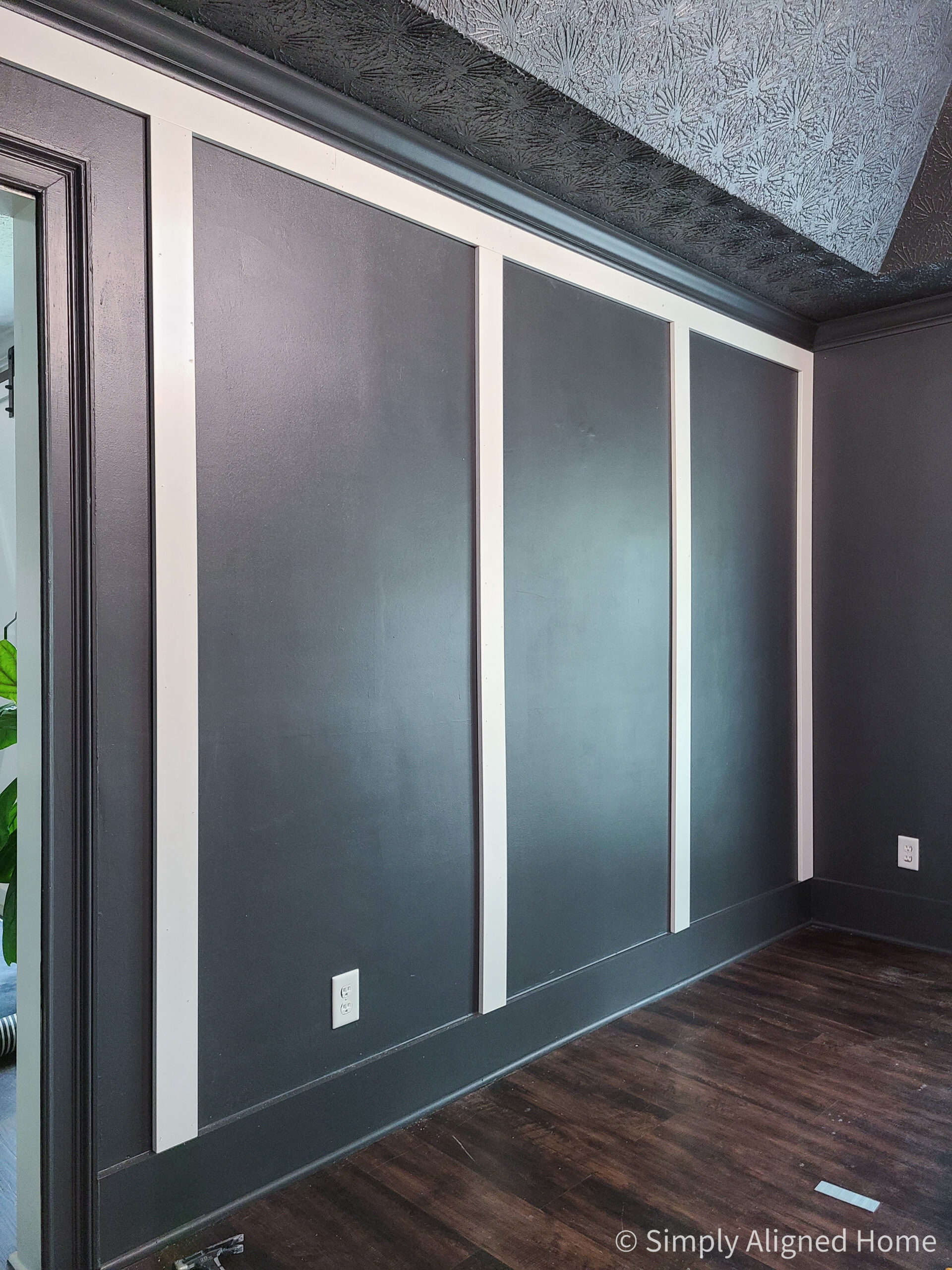 HOW TO INSTALL MODERN PICTURE FRAME MOULDING Simply Aligned Home