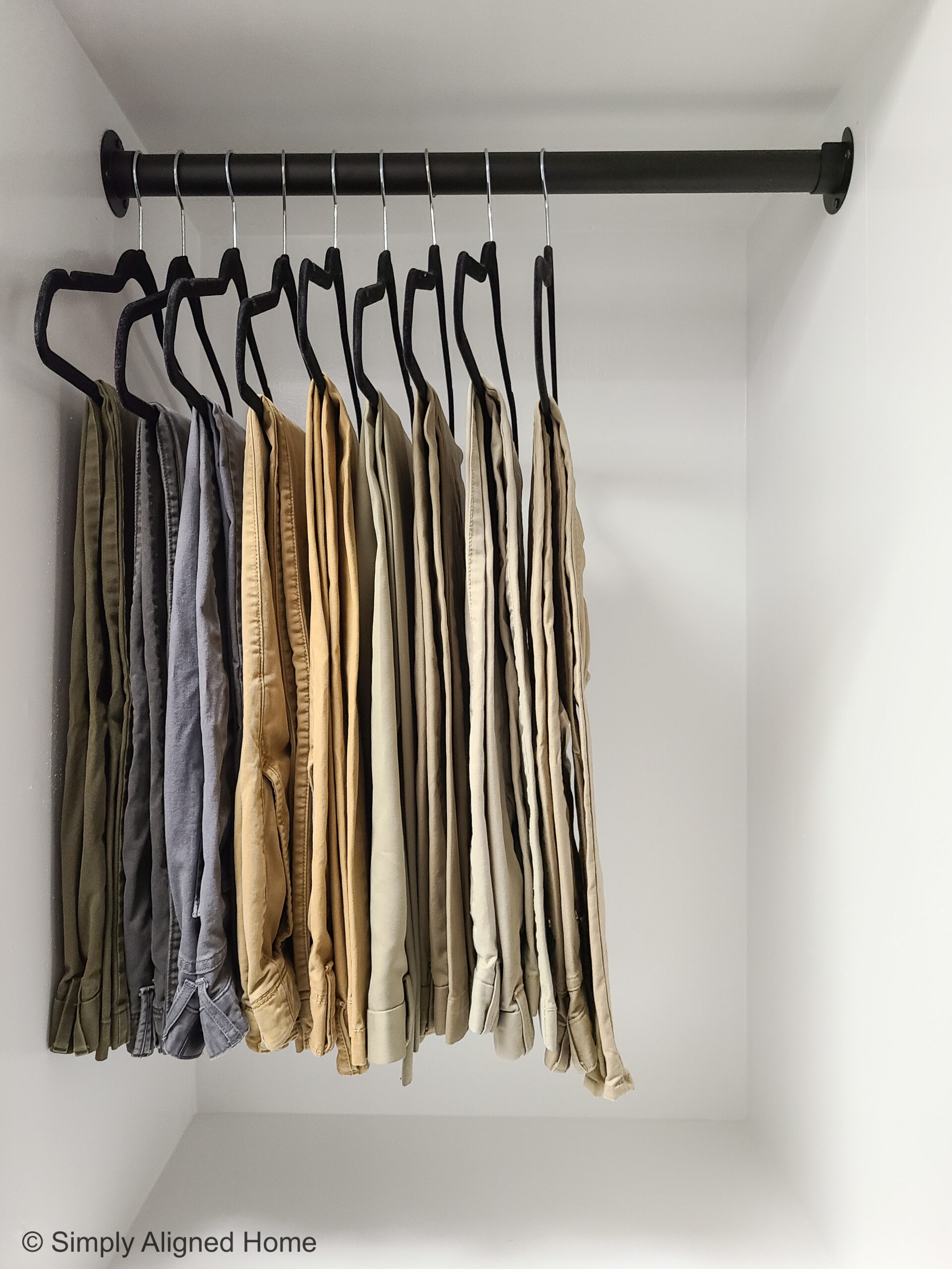 HOW TO DESIGN A CUSTOM DIY CLOSET - Simply Aligned Home