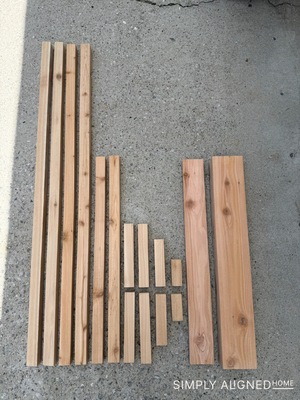 Simply-Aligned-Home-Plant-Stand
